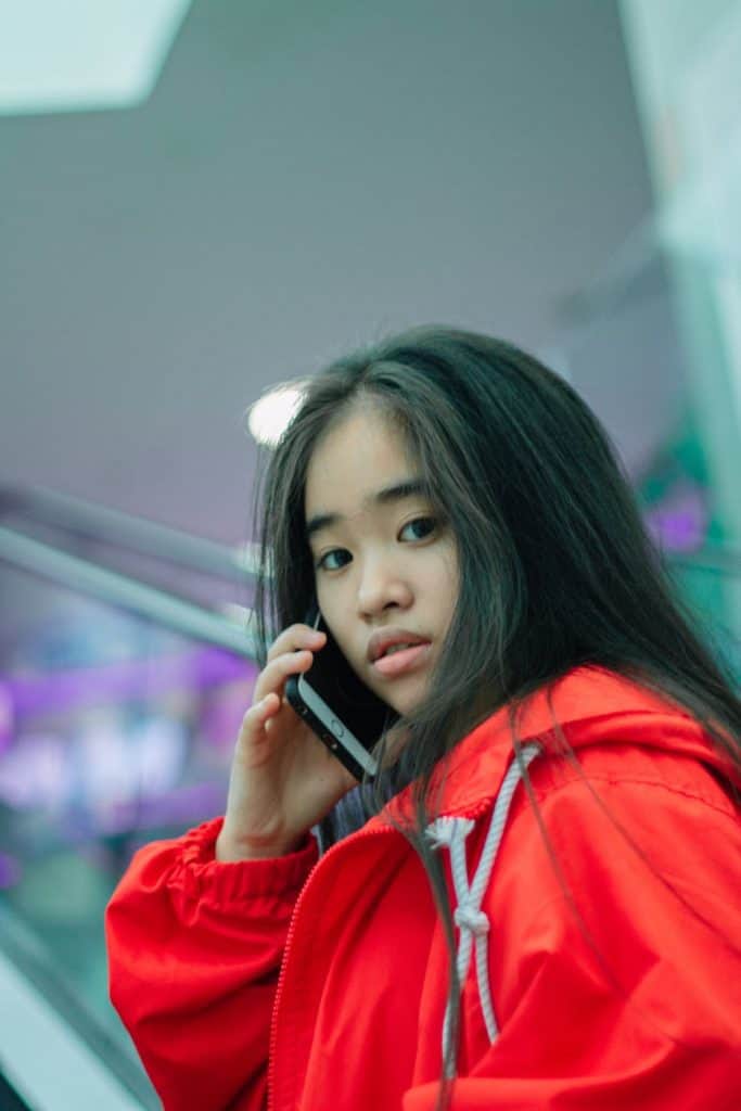 girl on phone