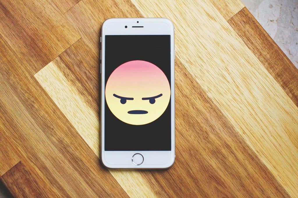 An angry emoji to represent that this is an unwanted call.